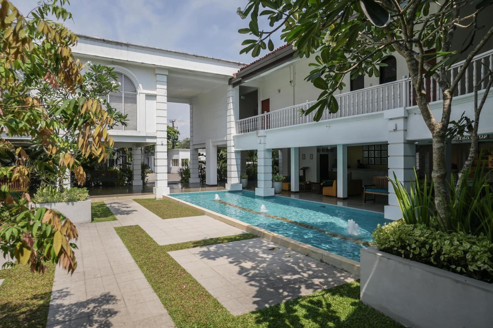 Hibiscus Beach Hotel & Villas Kalutara Exterior foto